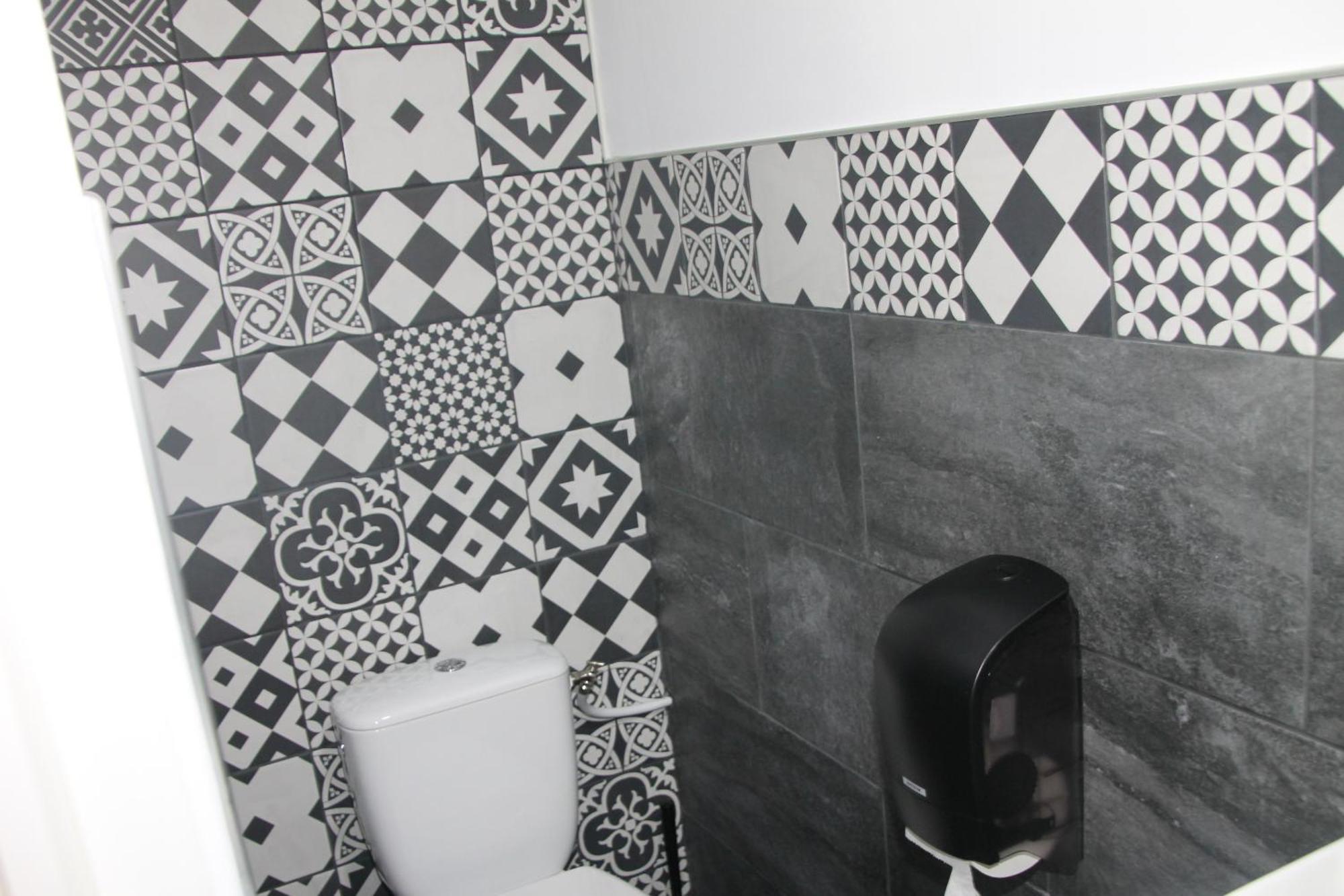 Hotel Des Moulins Allauch Room photo